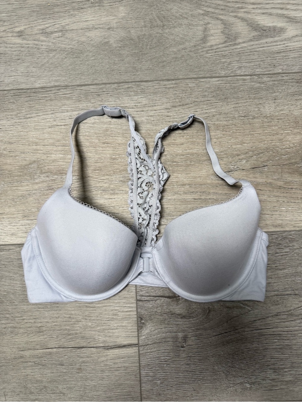 Victoria's Secret Light Gray Lace Racerback T-Shirt Bra